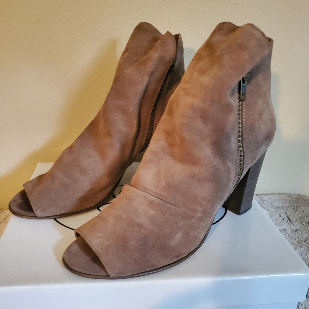 Steven Madden Kyma Bootie - image 1